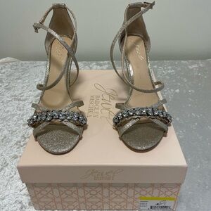 Badgley Mischka Jewel Gisele stiletto 4” gold/ silver jewel heels, size 8